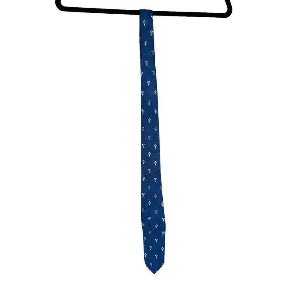 YSL Yves Saint Laurent Blue With Pattern 100% Silk Tie